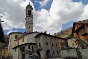 02 Dalla piazza centrale, dalla 'Scala di Vedeseta' accanto al Comune